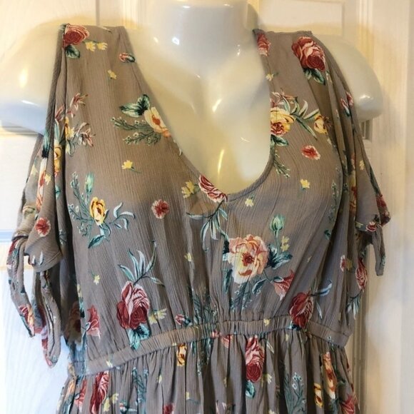 Torrid Floral Crinkled Gauze Tunic Size 00 Medium Large - Picture 7 of 11